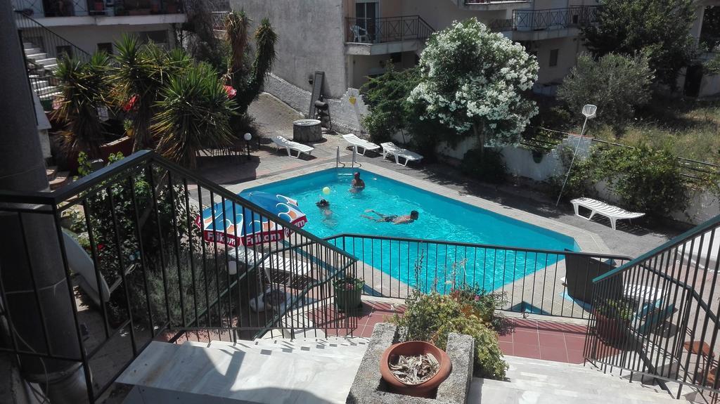 Star Apartment Kallithea  Extérieur photo